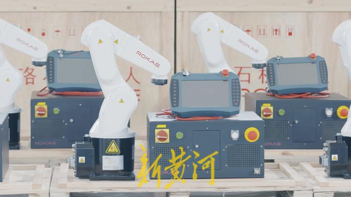智能语音机器人叫什么名字_语音智能机器人什么价_济南智能语音机器人怎么样