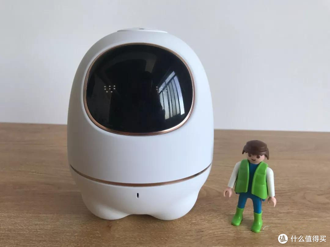 毛爸聊玩具：金鹰卡通出品的麦咭机器人，白送我都不要