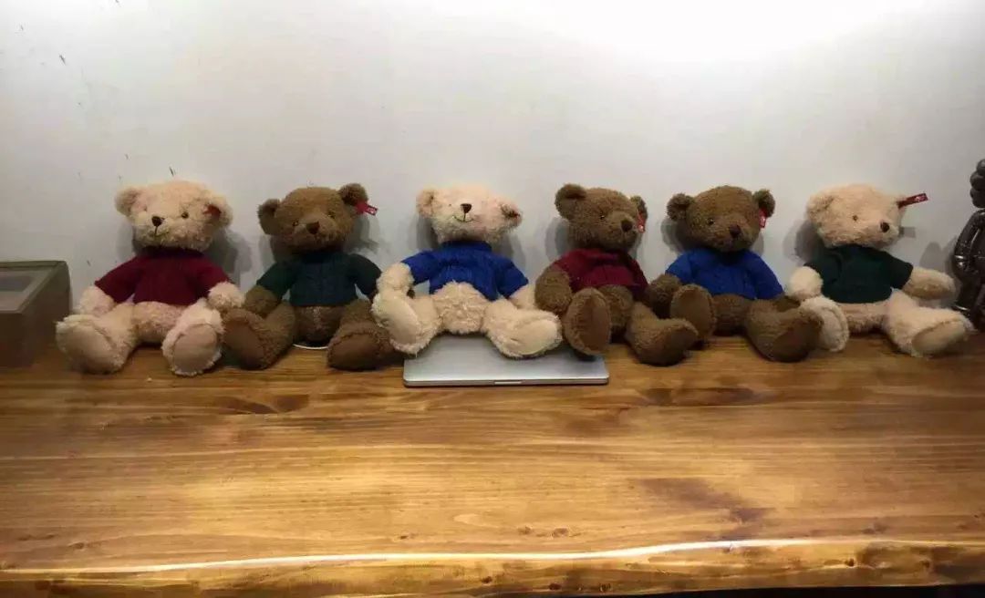儿童好玩的高科技玩具_高科技儿童玩具品牌_农村儿童玩高科技玩具