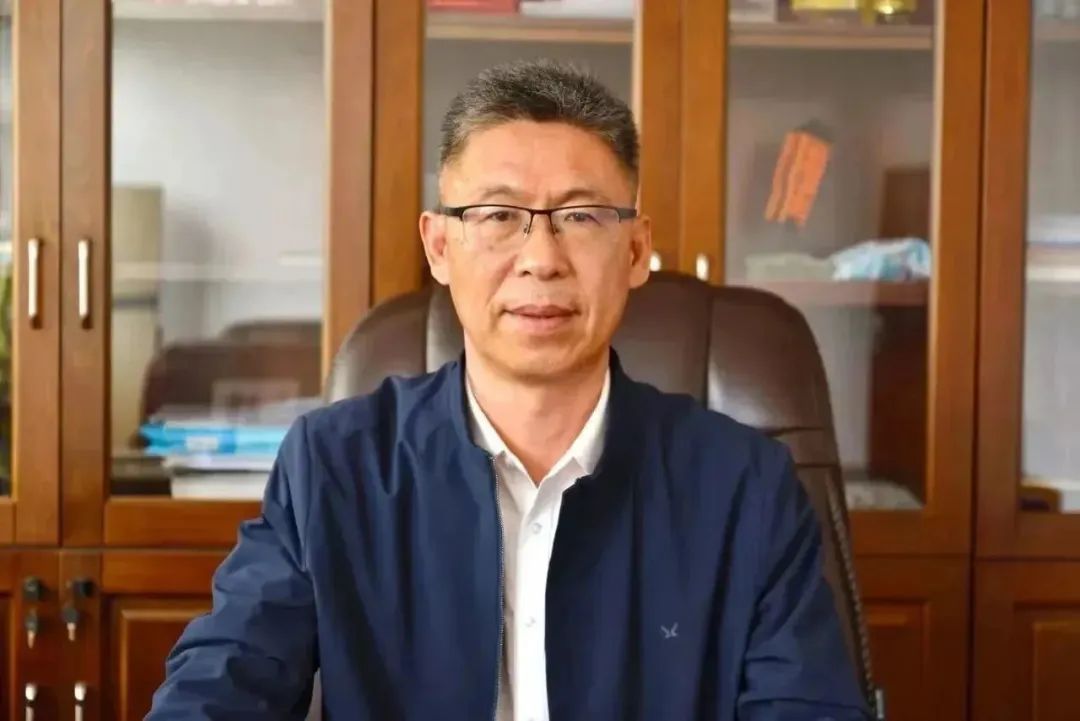 液压驱动设备_液压系统驱动智能机器人_液压系统如何驱动